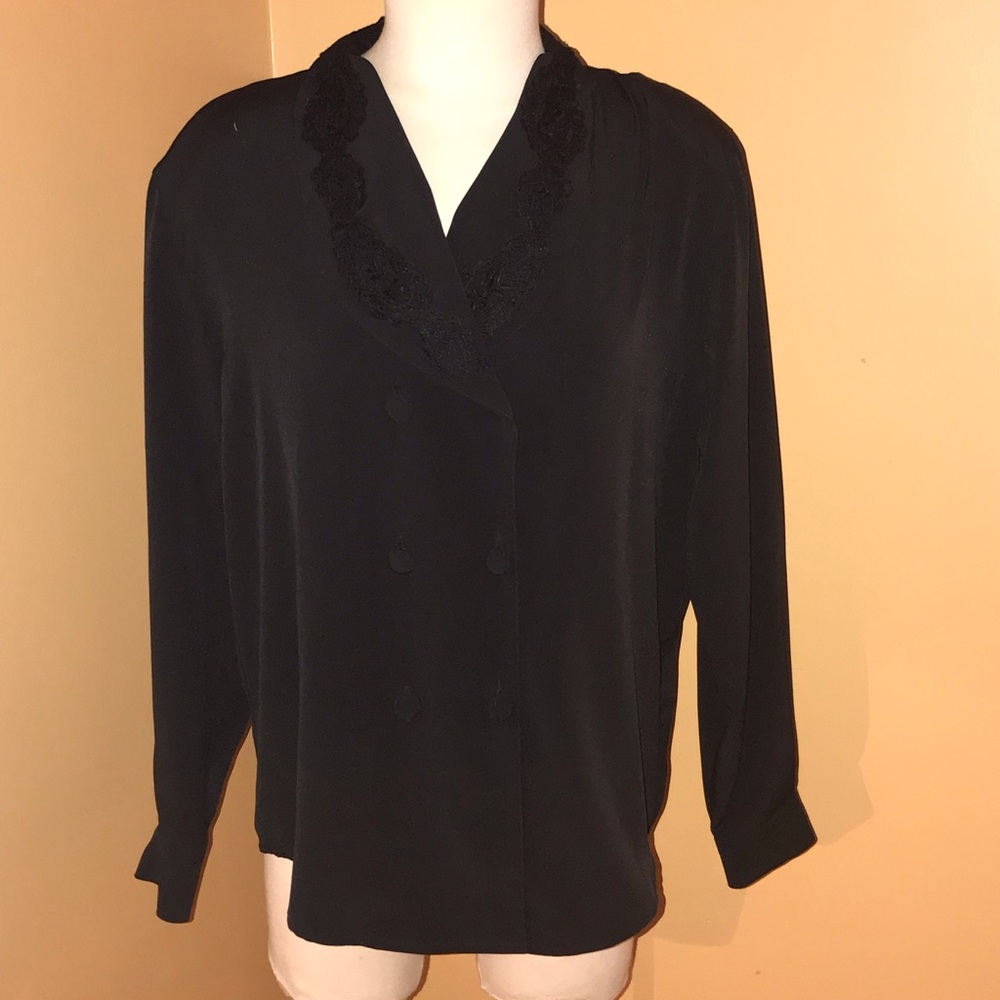 Che Studio Vintage long sleeve blouse.